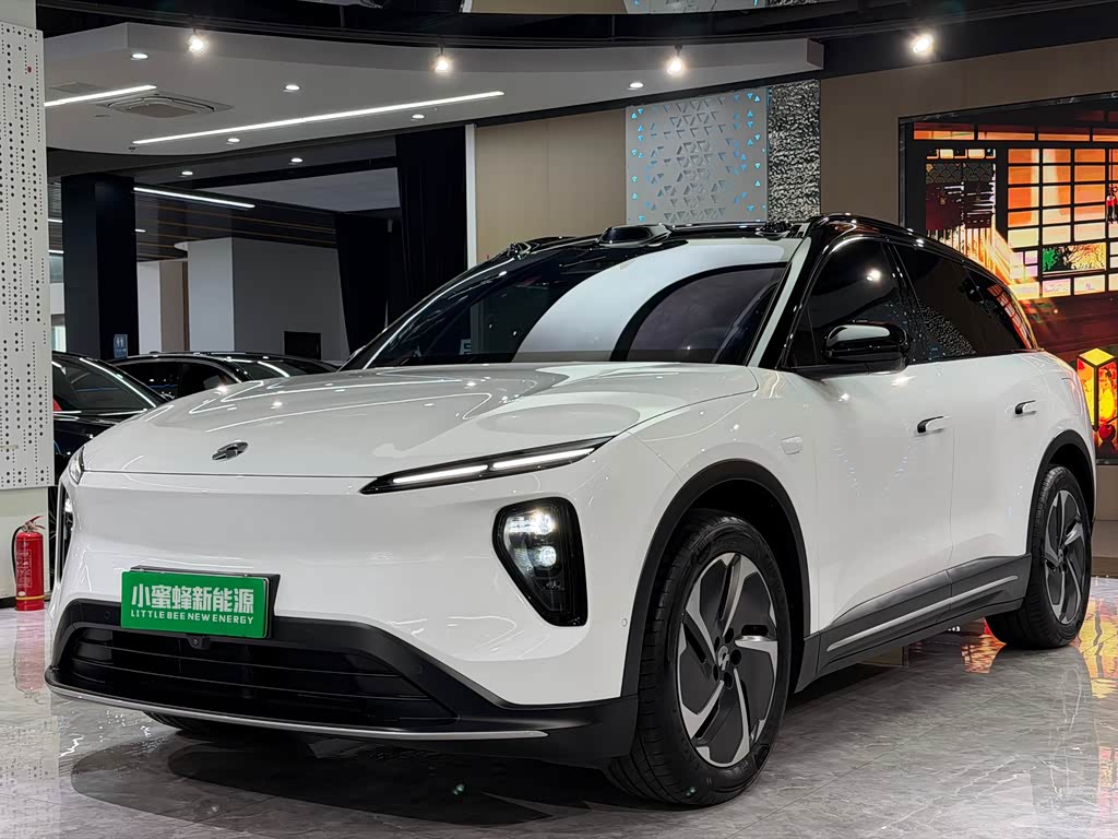 NIO ES6