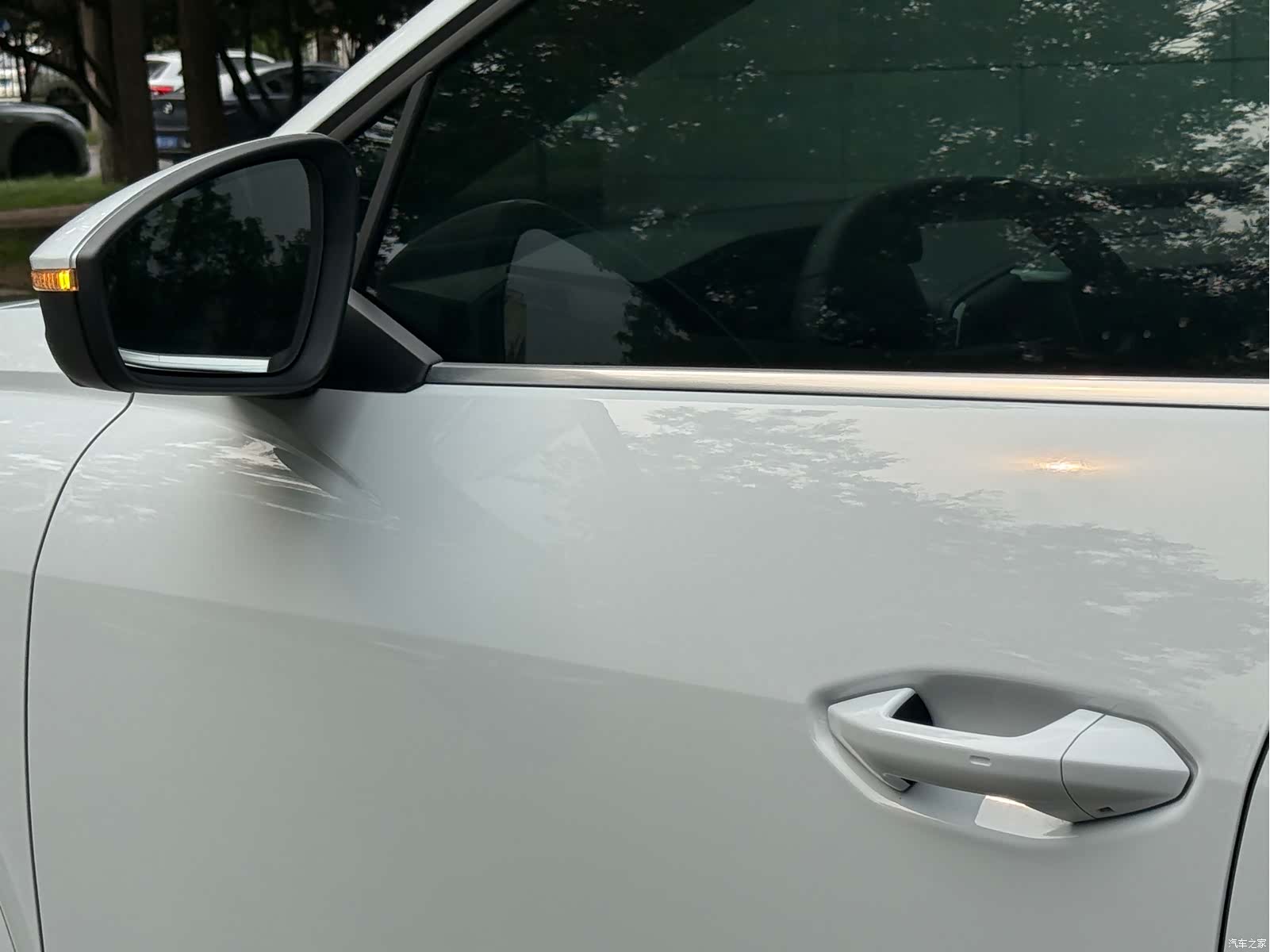 Audi Q4 e-tron, 2023 6