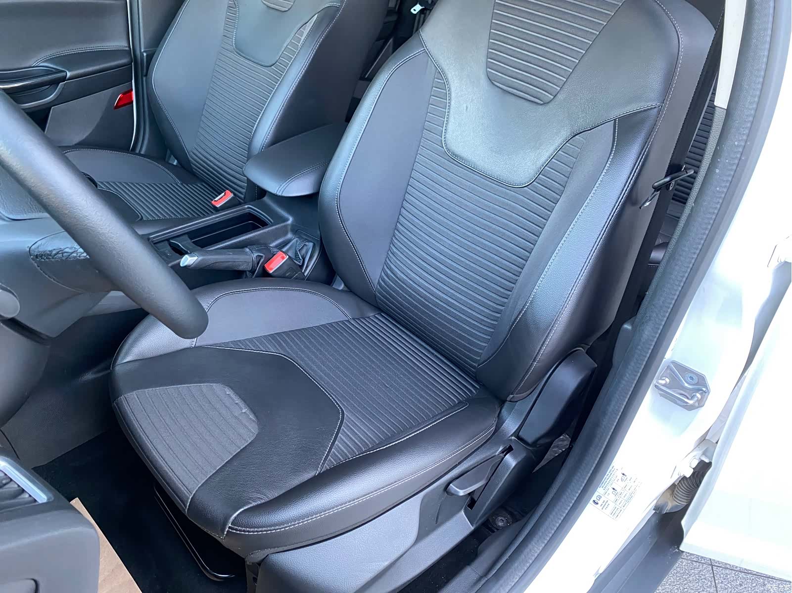 Ford Focus, 2016 16