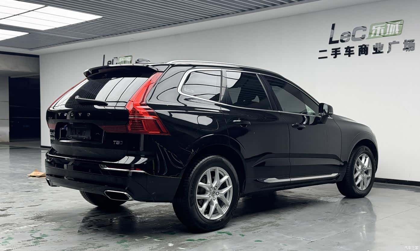 Volvo XC60, 2020 4