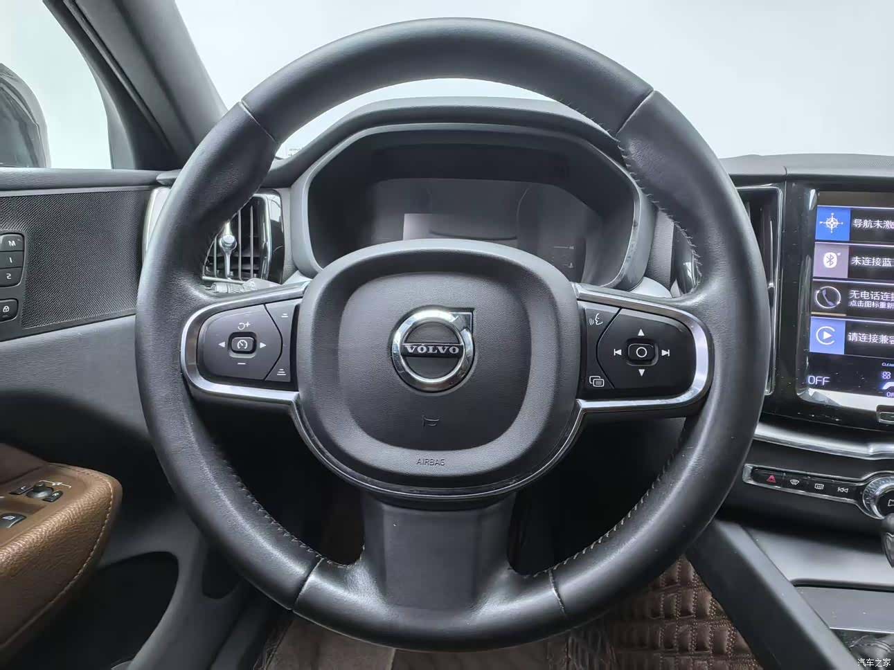 Volvo XC60, 2020 10