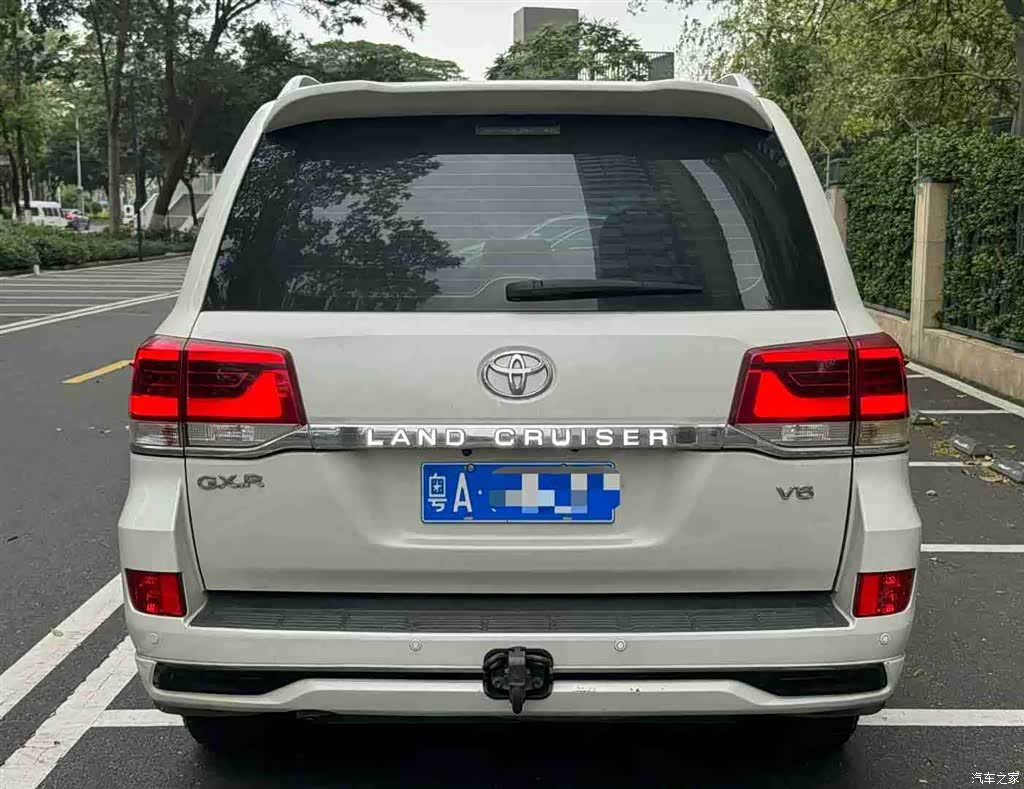 Toyota Land Cruiser, 2018 все фото