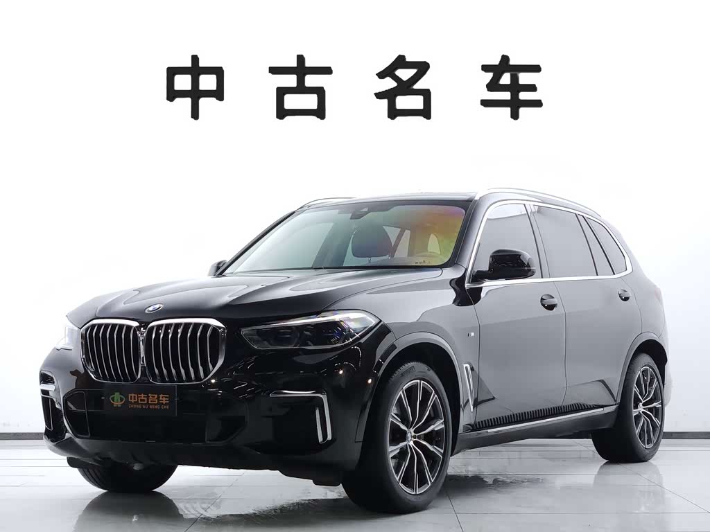 BMW X5 2022 xDrive 30Li Premium M Sport