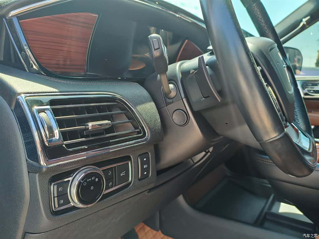 Lincoln Navigator, 2022 8