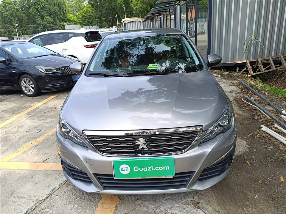 Peugeot 308