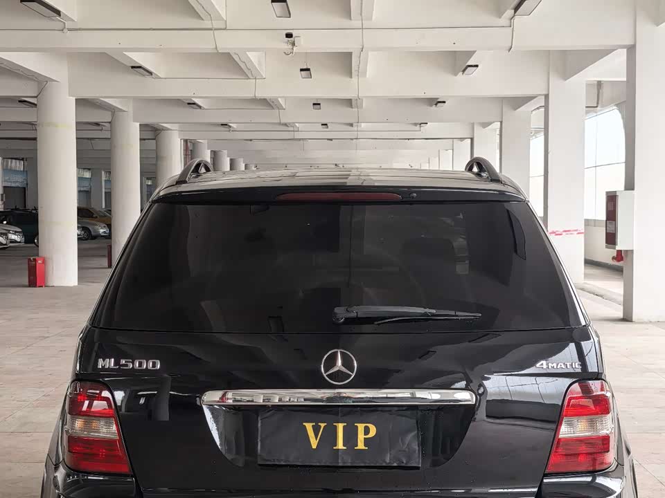 Mercedes-Benz M class