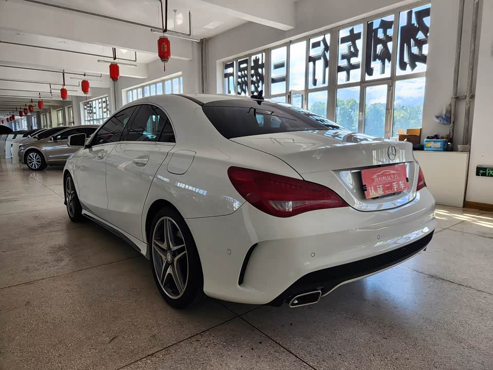 Mercedes-Benz CLA