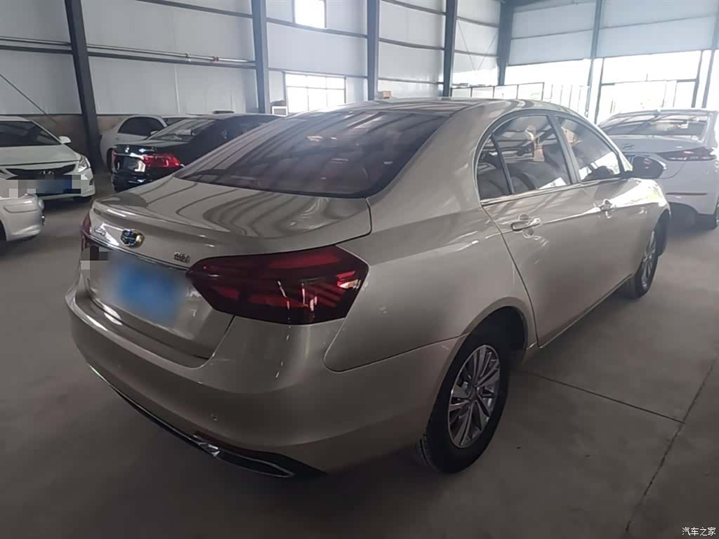 Geely Emgrand, 2018 7
