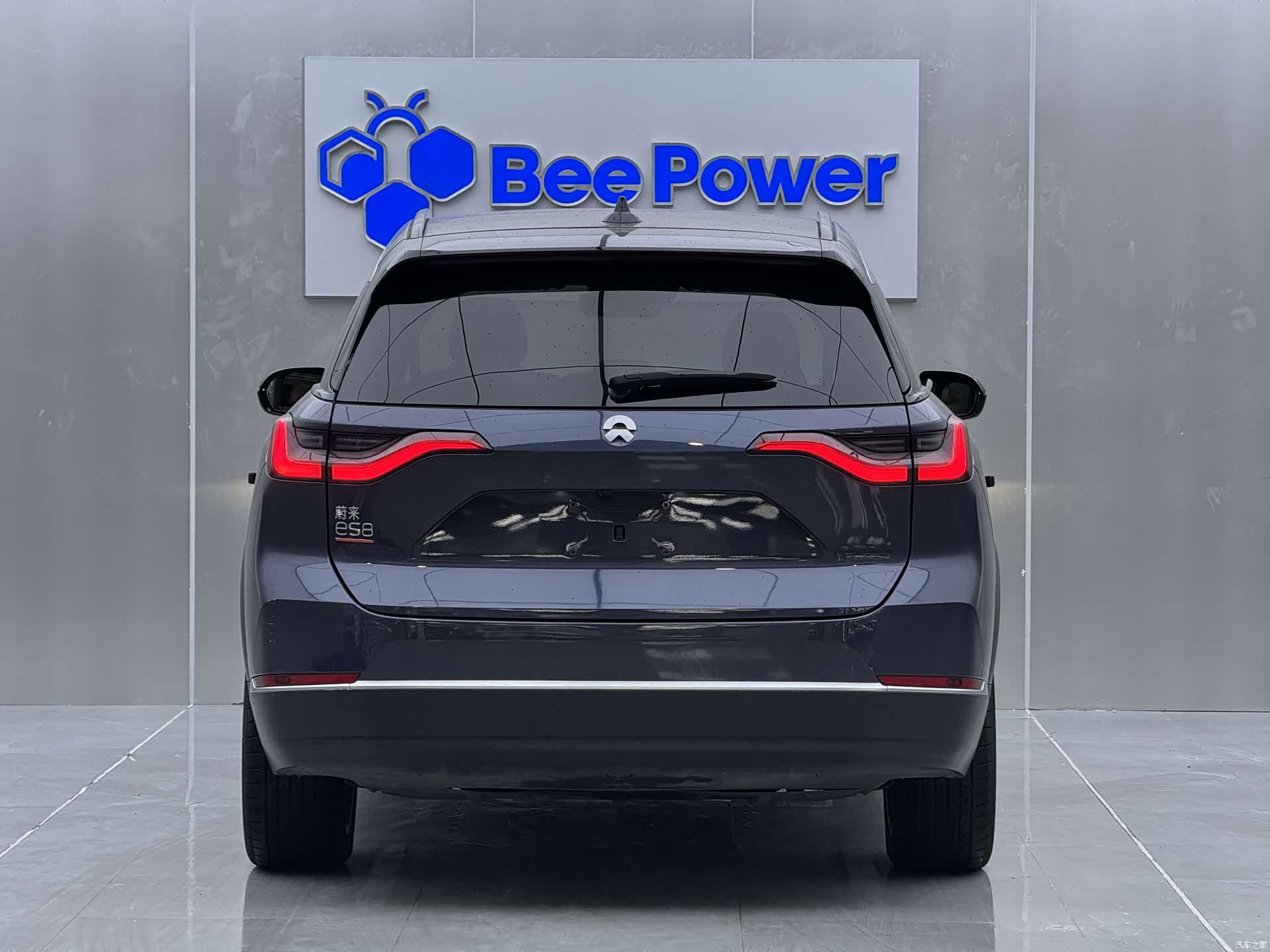 NIO ES8, 2020 7
