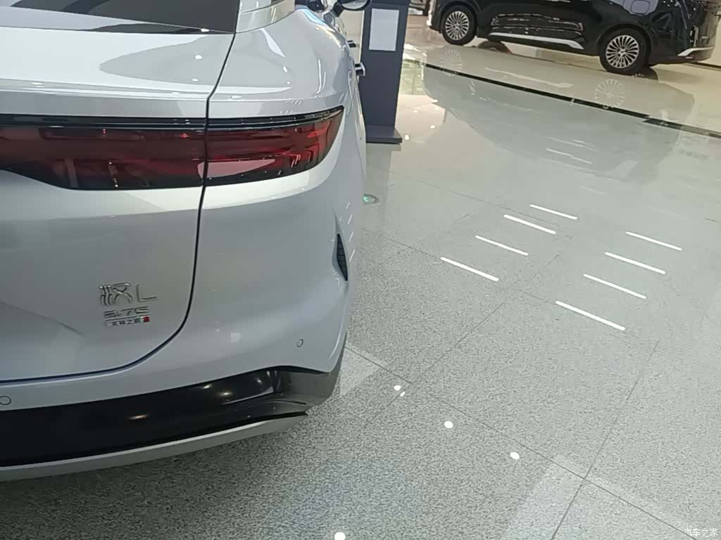 BYD Han, 2025 8