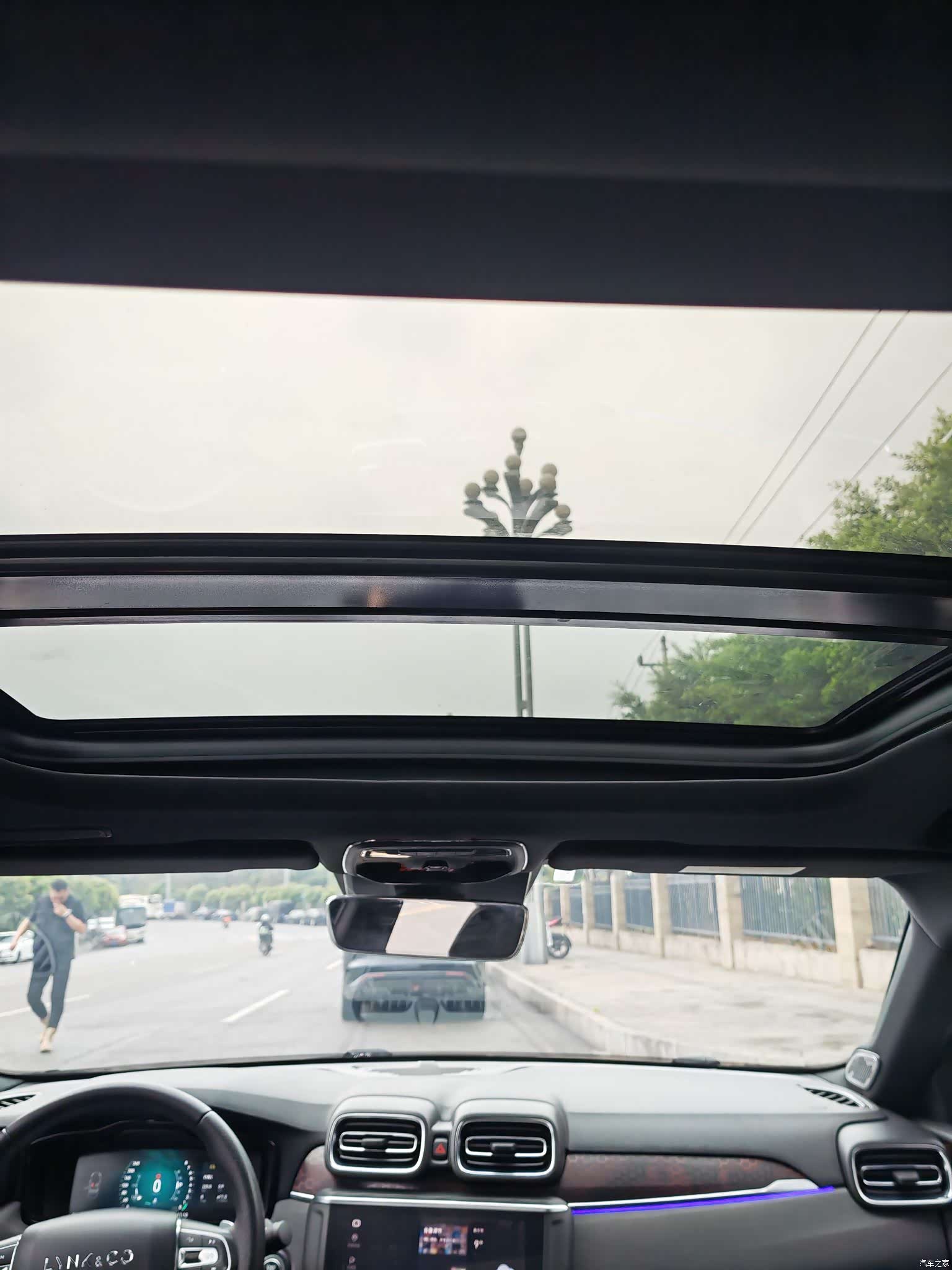 Lynk & Co 01, 2019 11