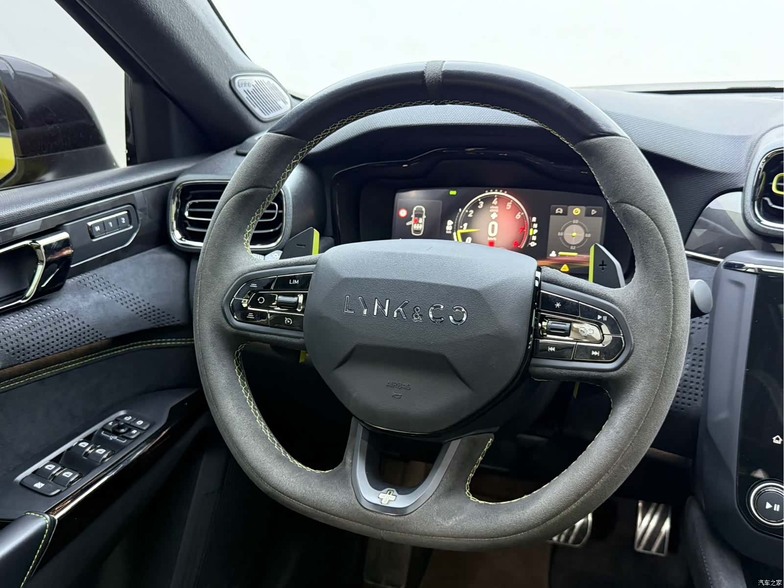 Lynk & Co 02, 2021 8