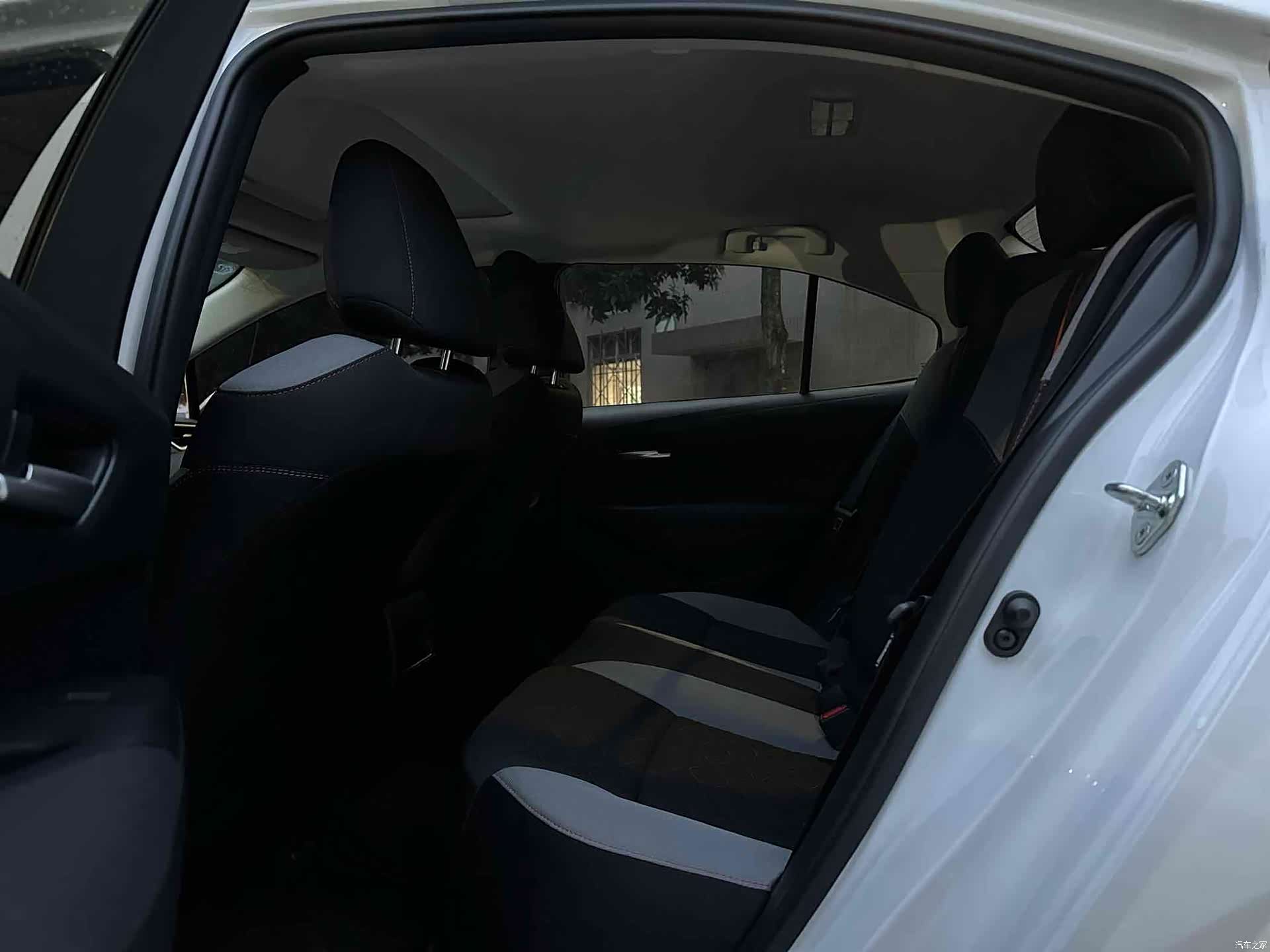 Toyota Corolla, 2022 все фото