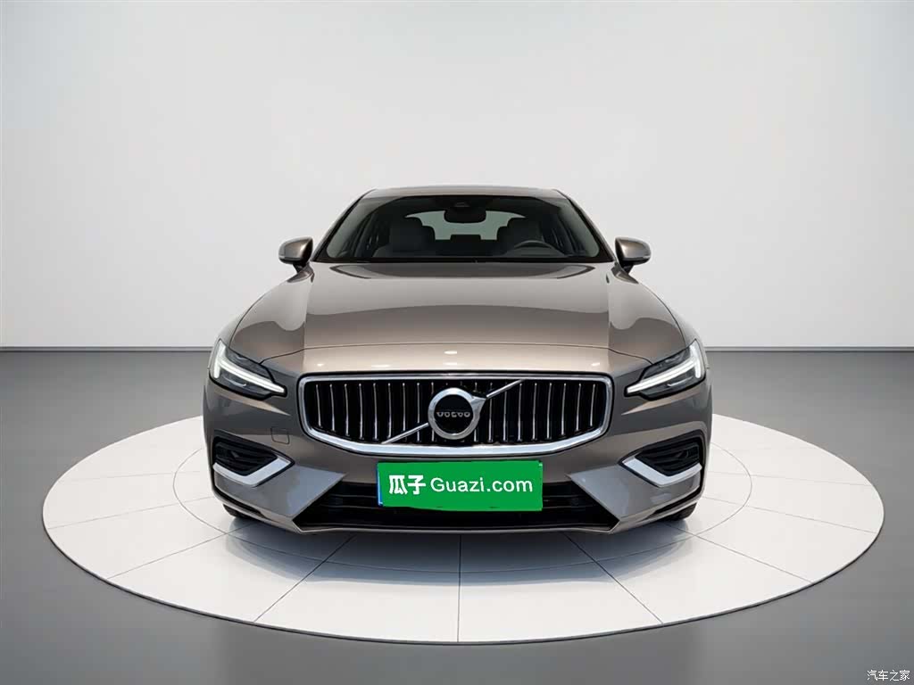 Volvo S60, 2021 24