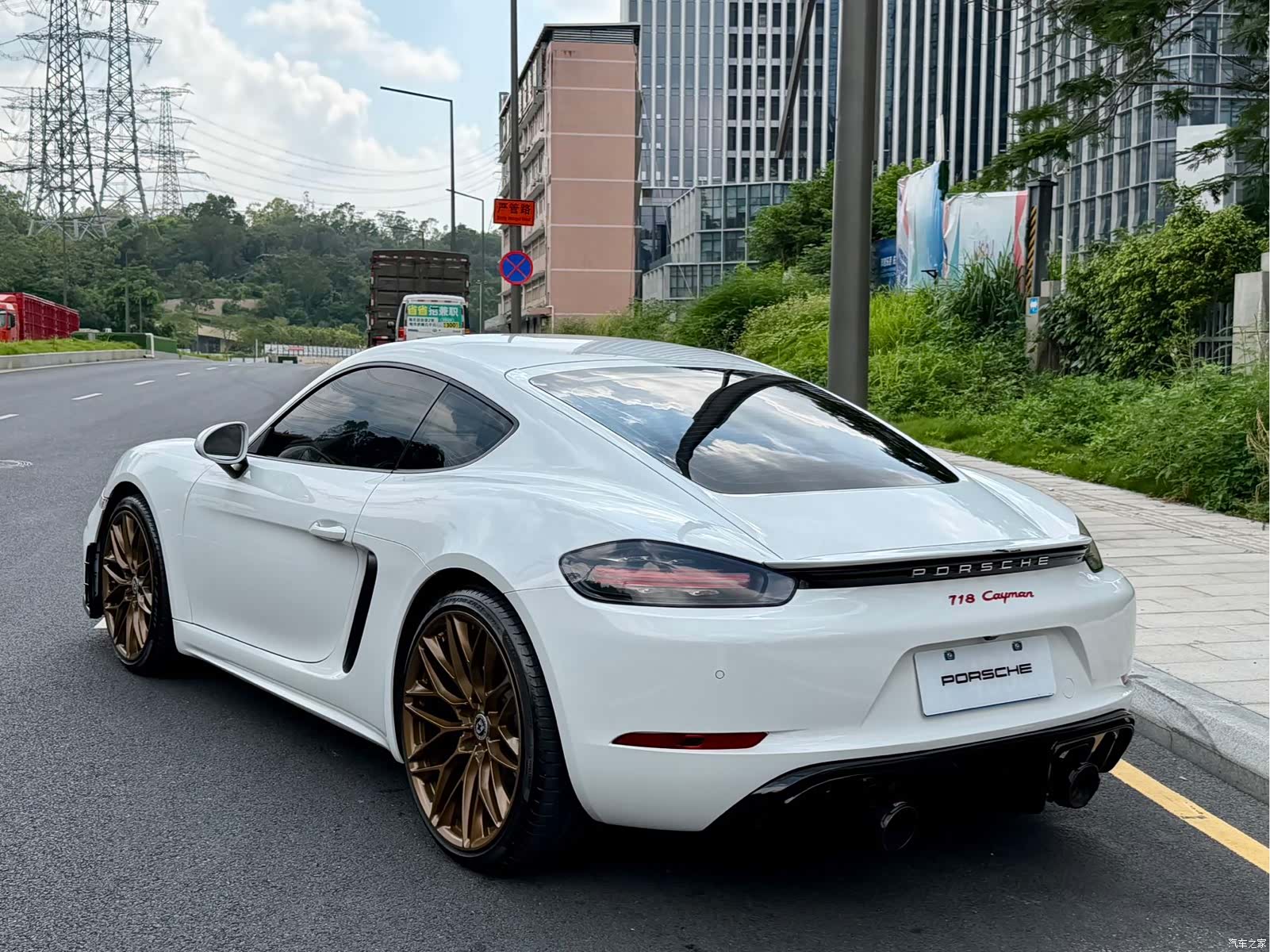 Porsche Cayman, 2017 7