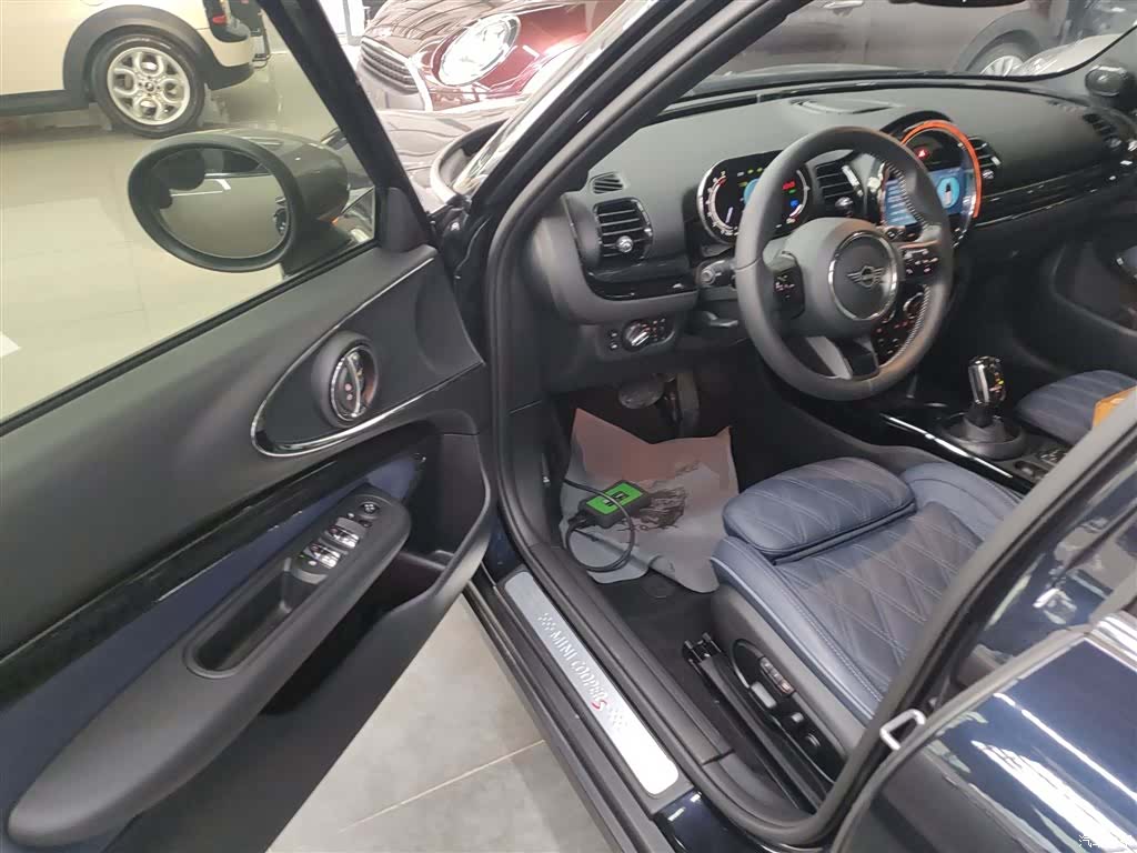 Mini Clubman, 2023 12