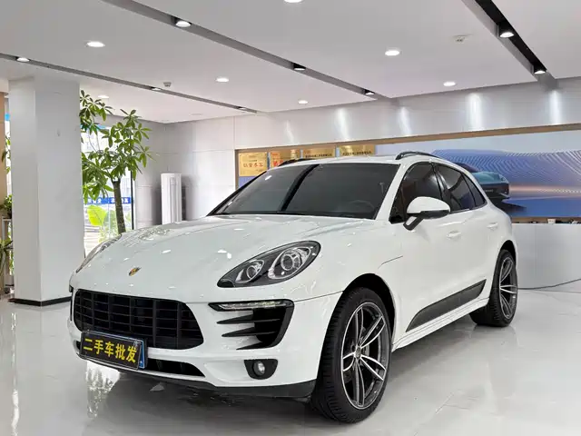Porsche Macan 2014 — купить из Китая под заказ