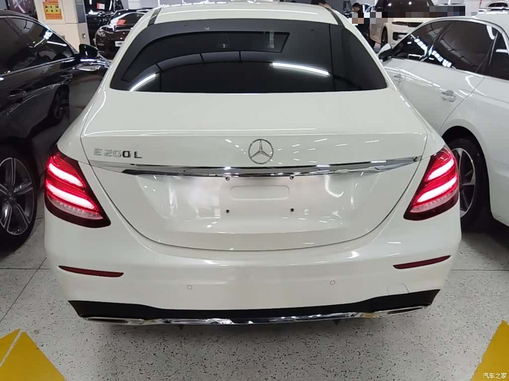Mercedes-Benz E-Class, 2018 6