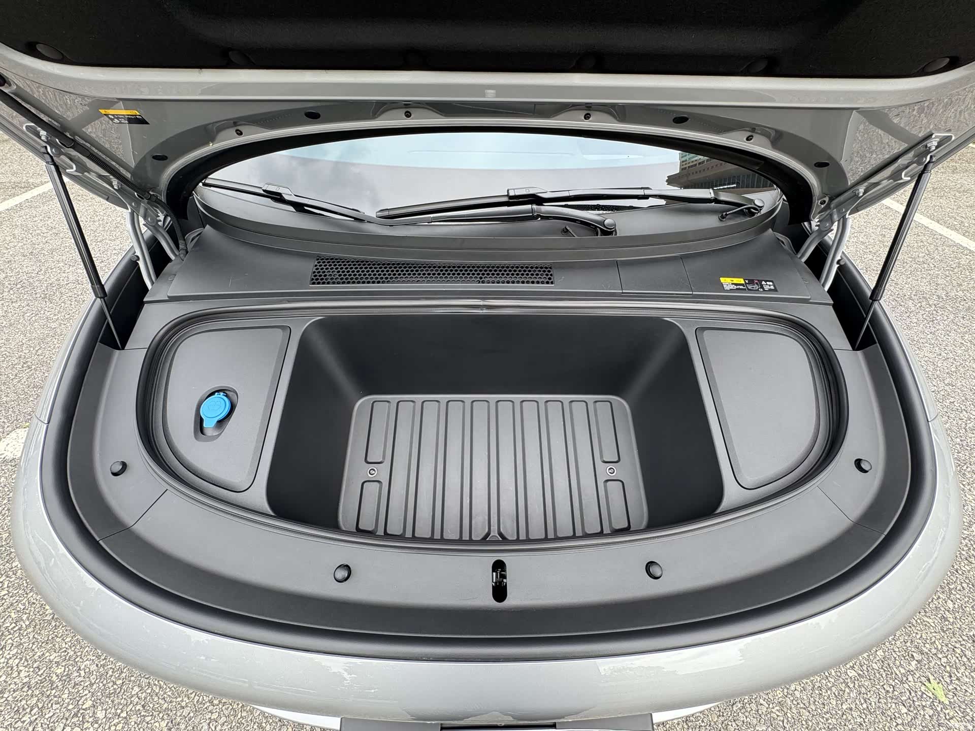 Li Auto i6, 2026 27