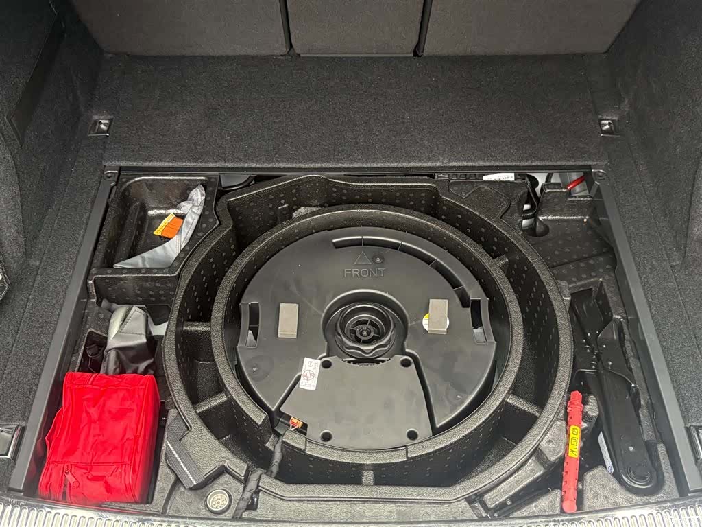 Audi Q5L, 2024 26