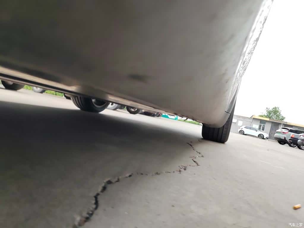 Tesla Model Y, 2021 19