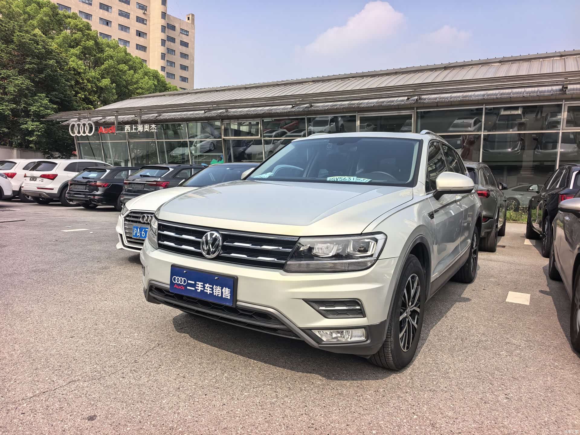Volkswagen Tiguan L