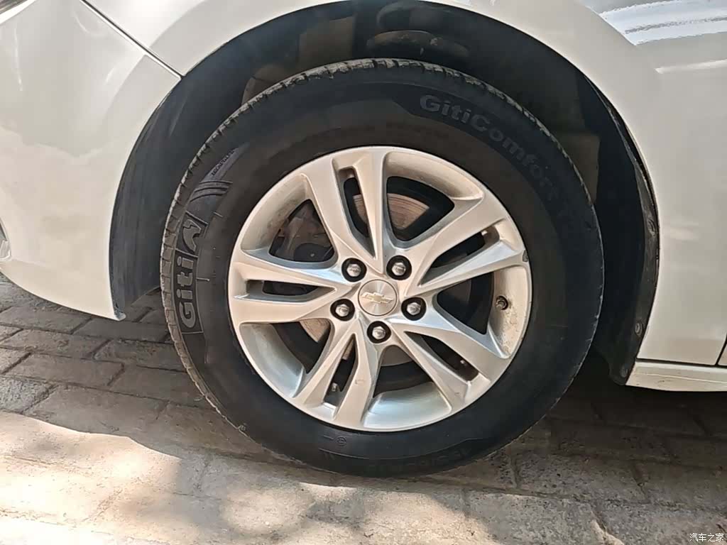 Chevrolet 320, 2017 23