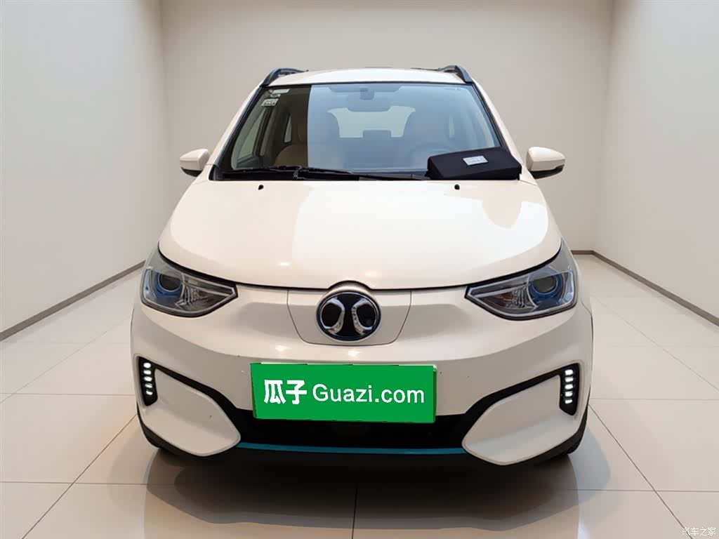 BAIC EC3, 2021 24