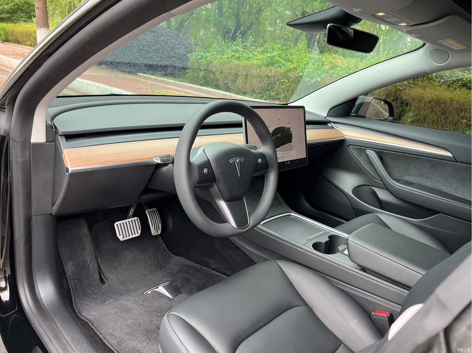 Tesla Model 3, 2023 10