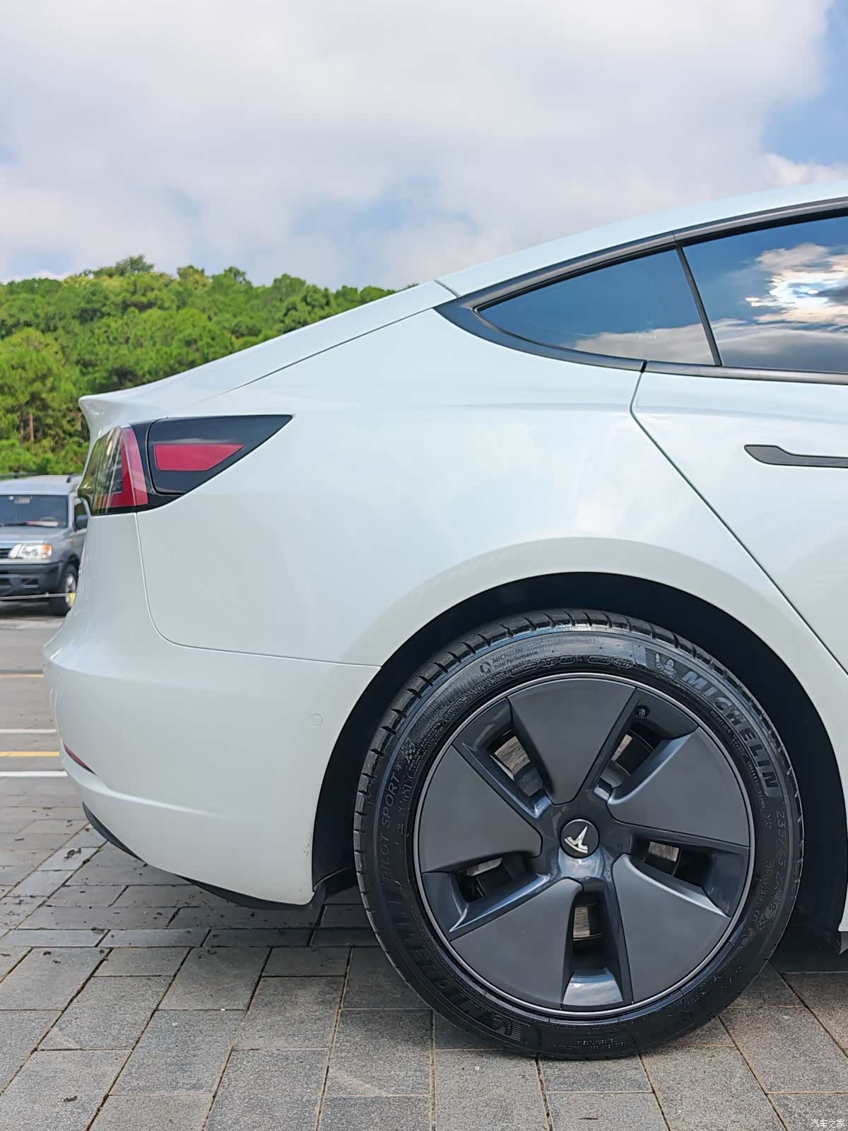 Tesla Model 3, 2022 22