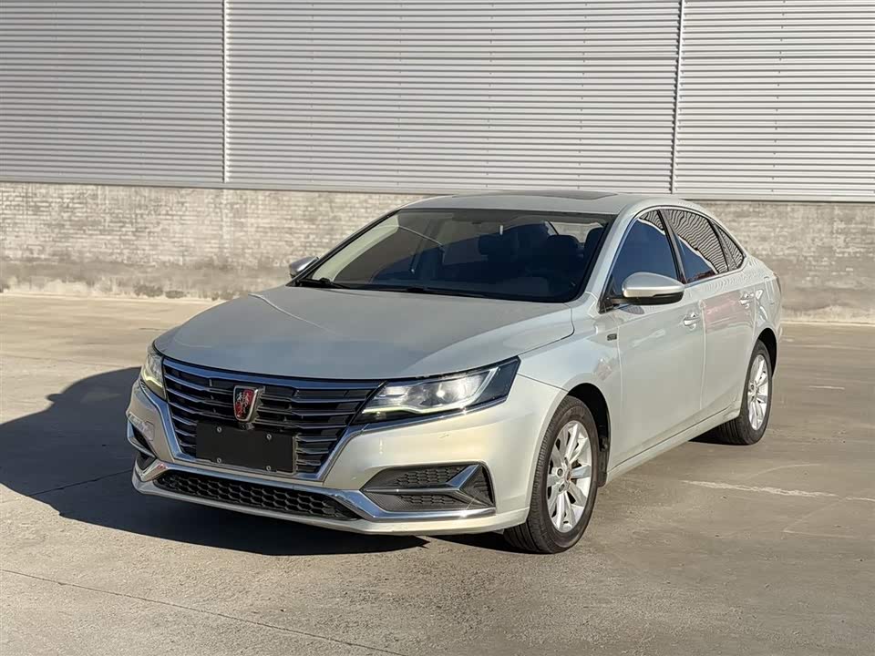 Roewe i6