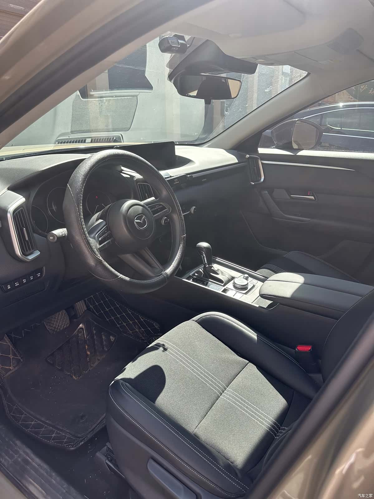 Mazda CX-50, 2023 все фото