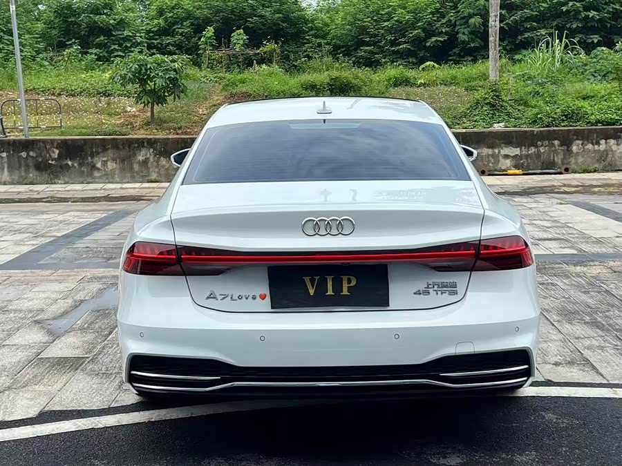 Audi A7L 2023, фото 5