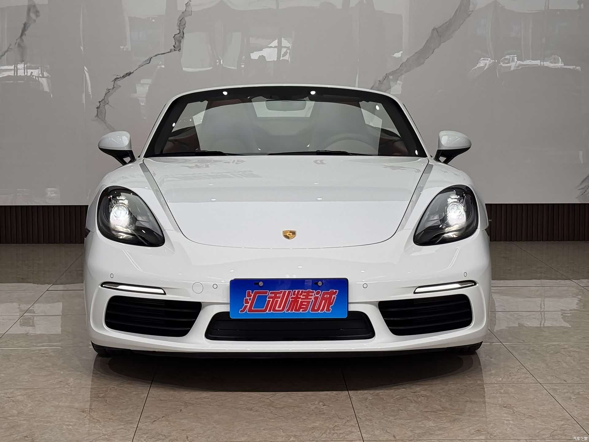 Porsche Boxster, 2023 2