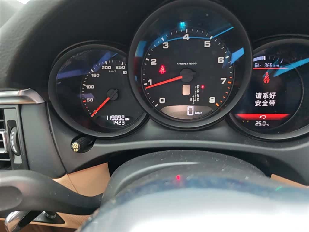 Porsche Macan, 2019 12