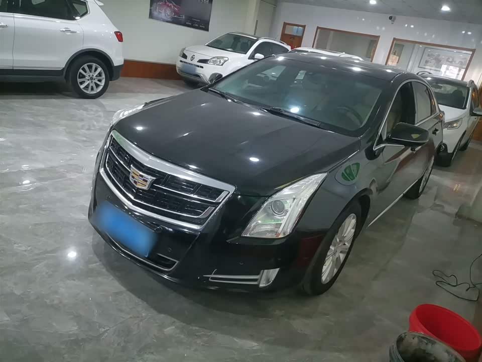 Cadillac XTS