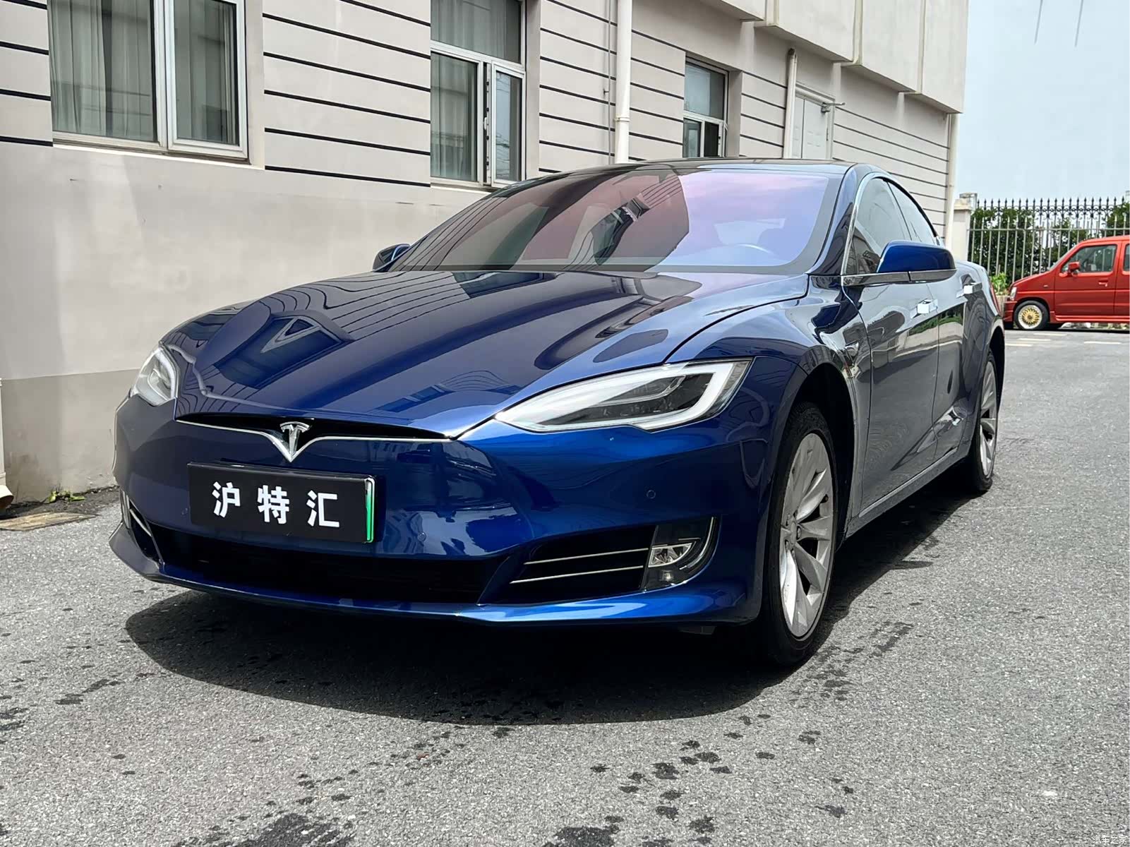 Tesla Model S, 2018 1