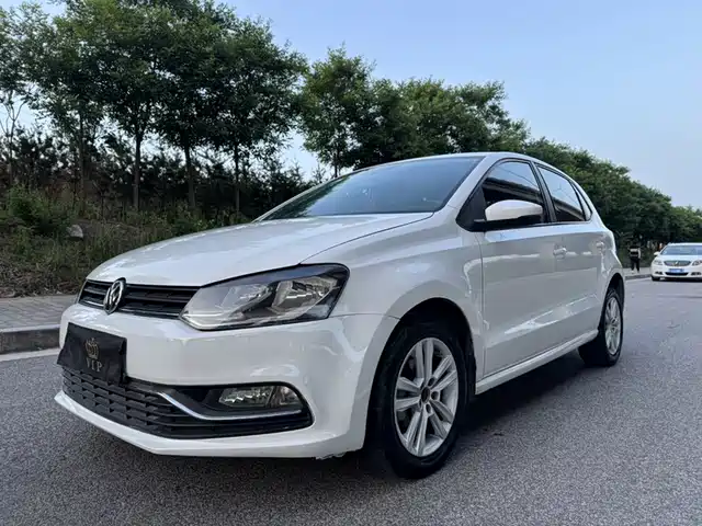 Volkswagen Polo 2016 — купить из Китая под заказ