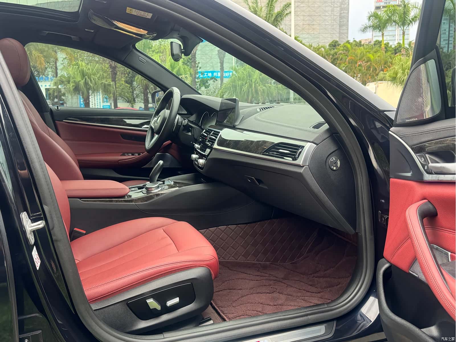 BMW 5 Series, 2018 10