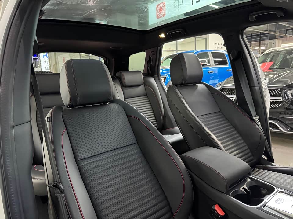 Land Rover Discover sports