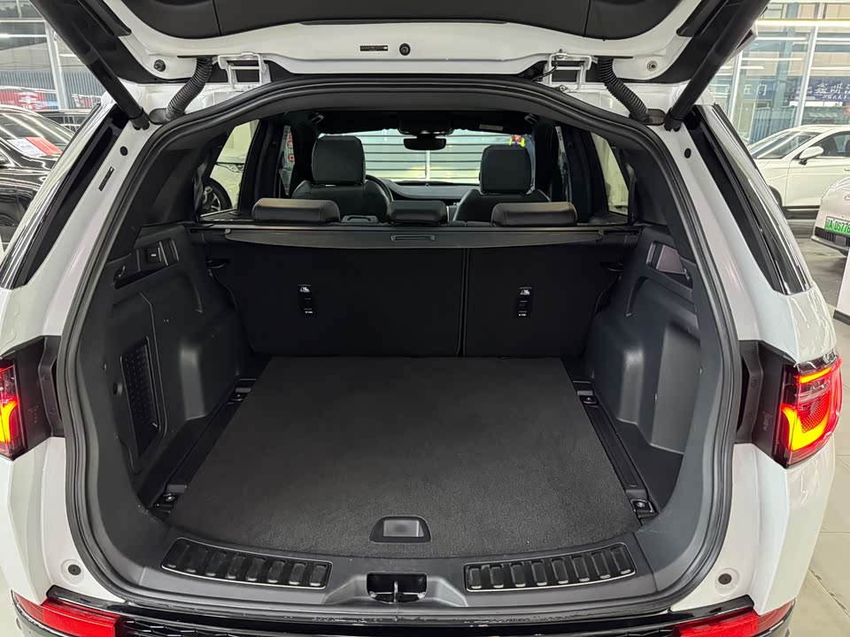 Land Rover Discover sports