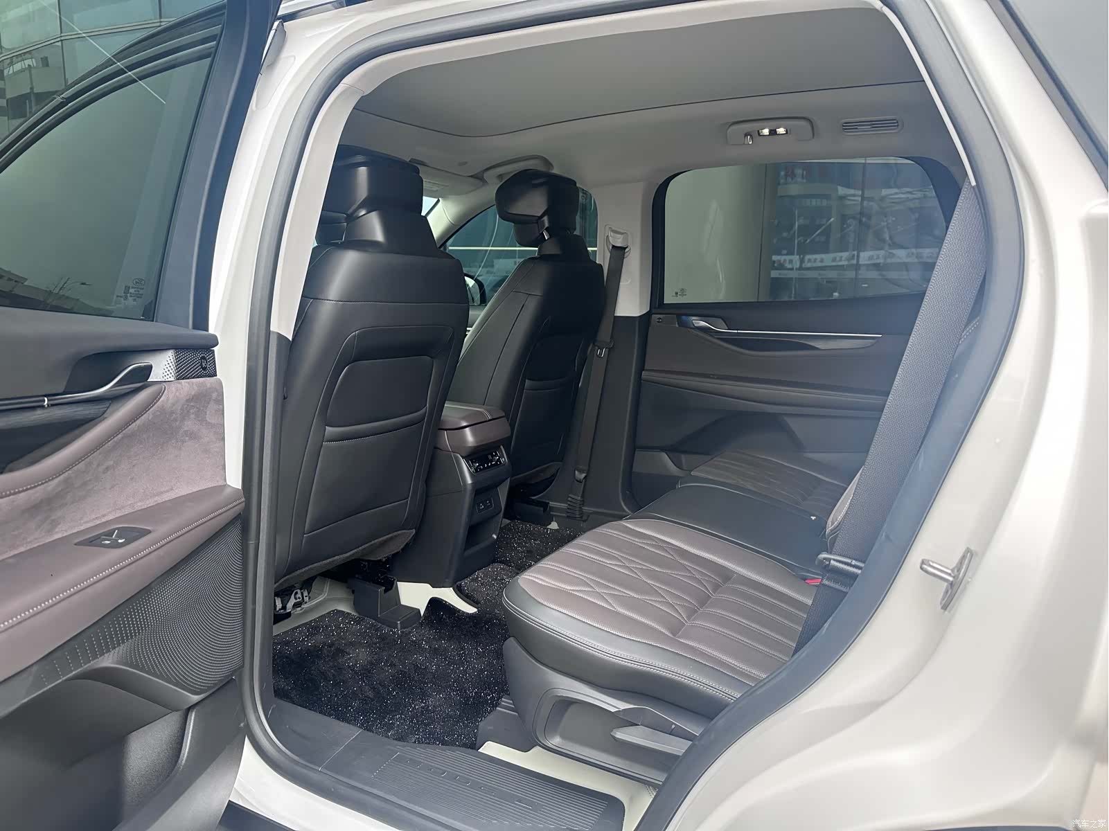 Ford Edge L, 2025 14