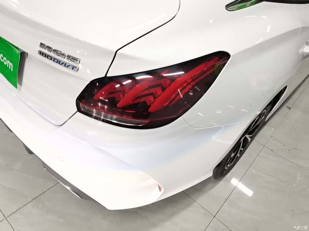 MG MG5, 2023 8