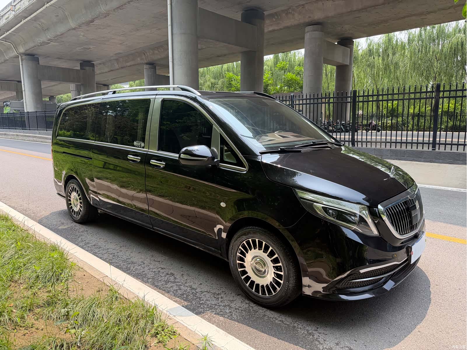 Mercedes-Benz V, 2019 3