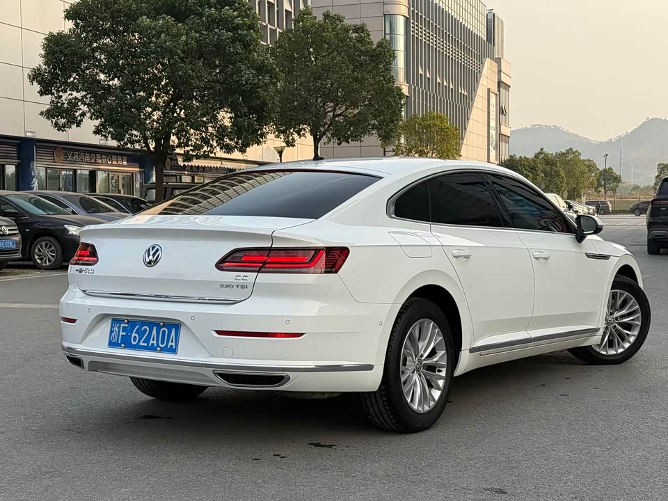 Volkswagen CC