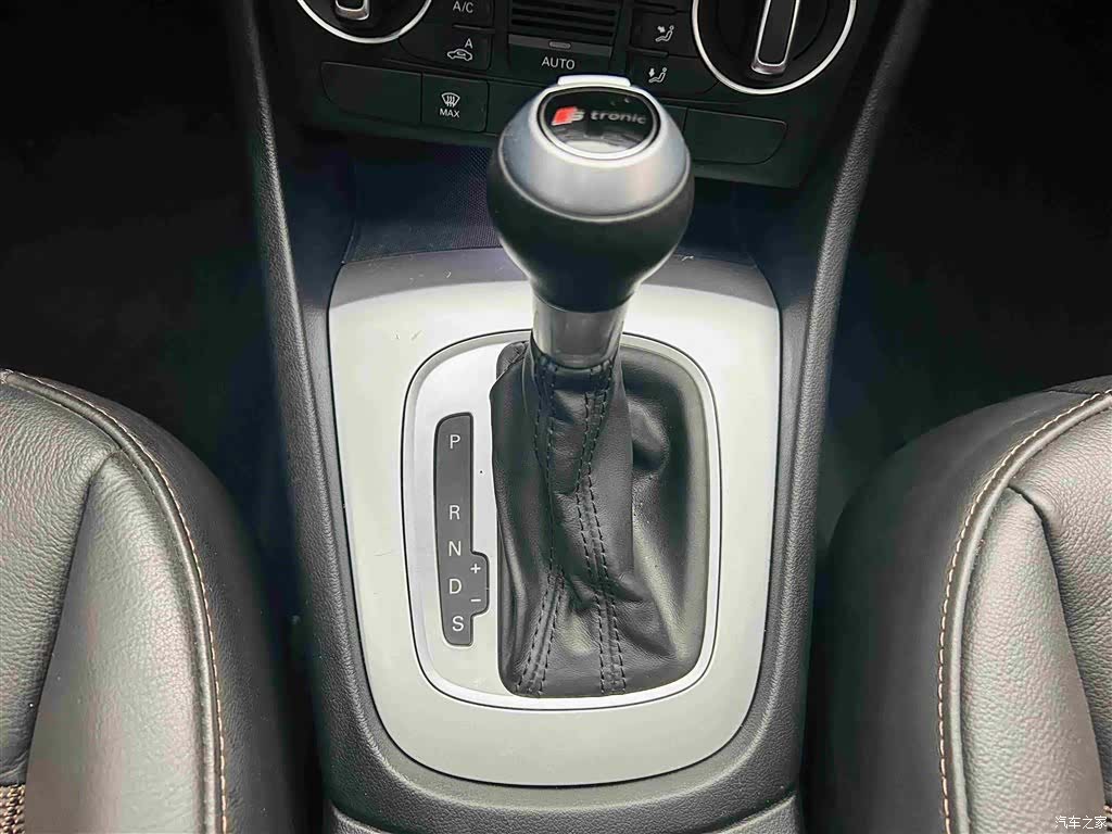 Audi Q3, 2018 16