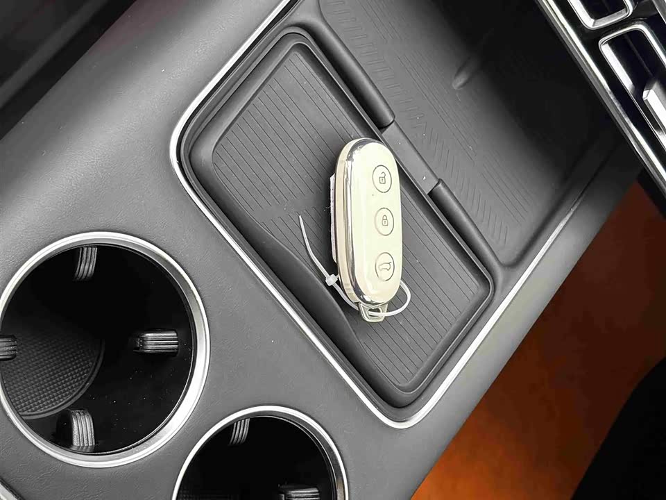 Li Auto Ideal L9