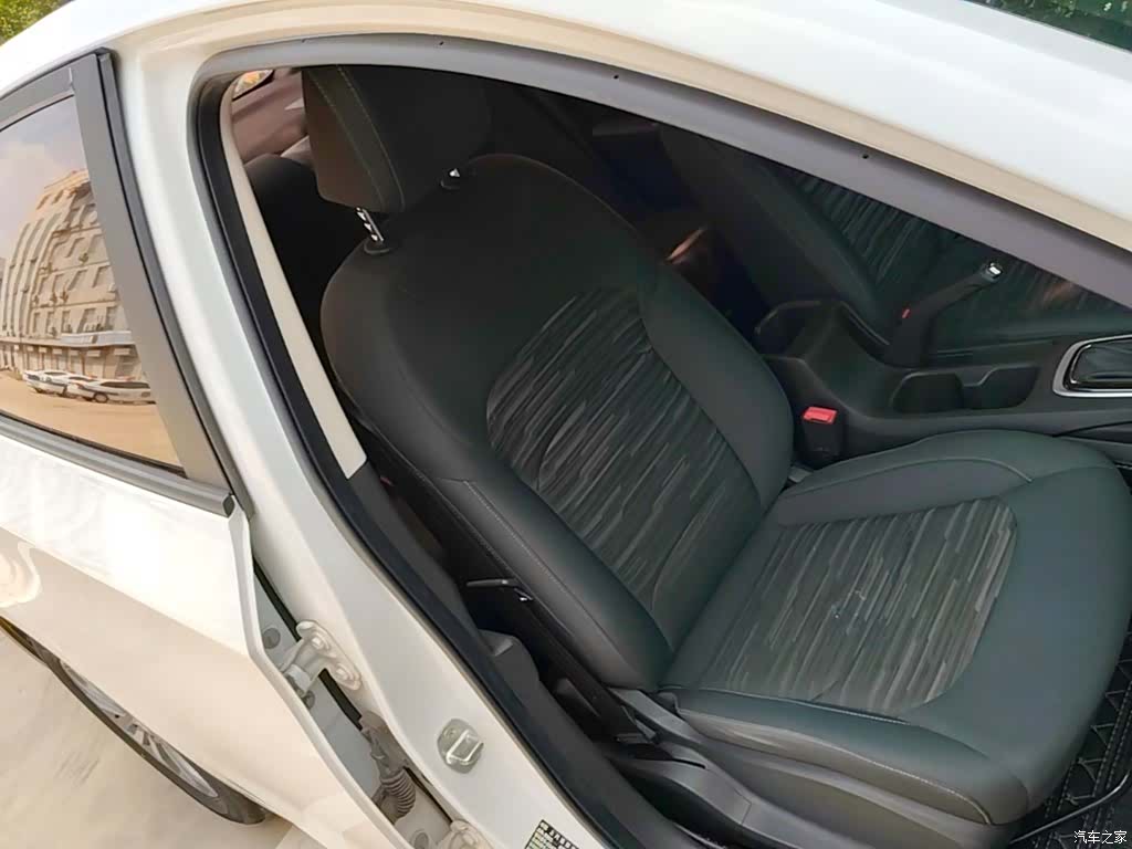 Chevrolet 320, 2019 25