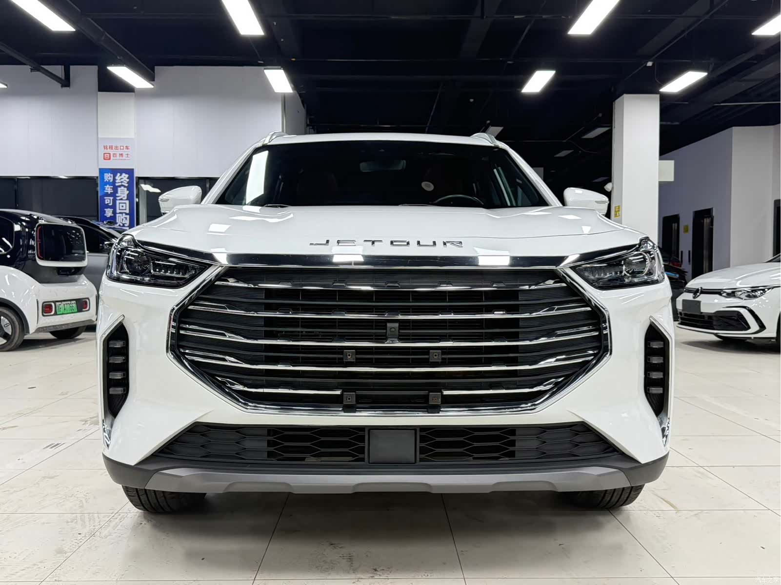 Jetour X70, 2022 3