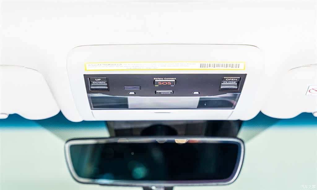 Lexus LX, 2022 15